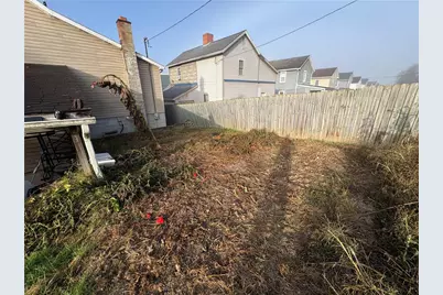 1076 New Salem Rd, Menallen Township, PA 15468 - Photo 29