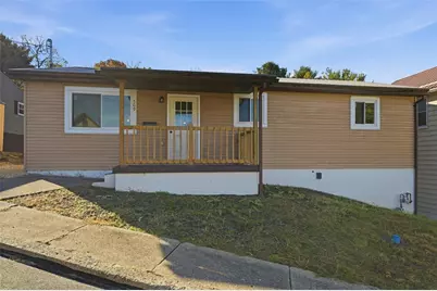 509 Burns Street, Vandergrift, PA 15690 - Photo 1