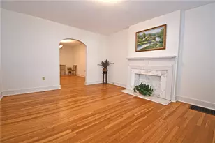 6412 Nicholson St, Pittsburgh, PA 15217 - Photo 7