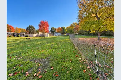 139 Lipinwood Dr, Chippewa Township, PA 15010 - Photo 47