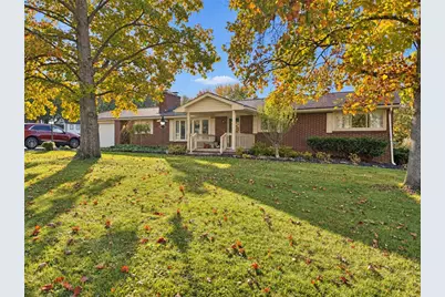 139 Lipinwood Dr, Chippewa Township, PA 15010 - Photo 1