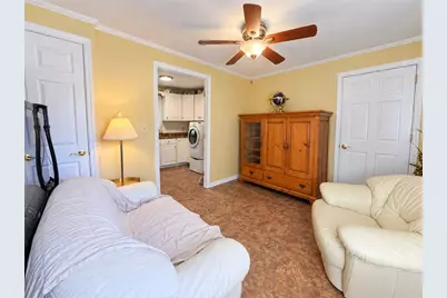 139 Lipinwood Dr, Chippewa Township, PA 15010 - Photo 11