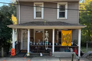 706 Naylor St, Pittsburgh, PA 15207 - Photo 1