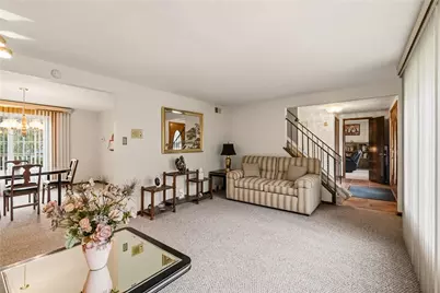 3700 Gleneagle Dr, Murrysville, PA 15668 - Photo 5