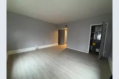 306 Broadway Ave, McKees Rocks, PA 15136 - Photo 3
