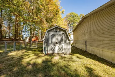 31 Emerald Dr, Pine Township, PA 16127 - Photo 11