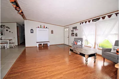 832 Fellsburg Rd, Rostraver, PA 15012 - Photo 23