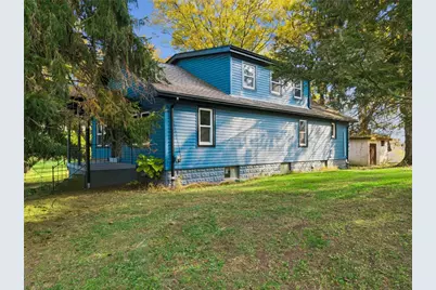345 Garvin Rd, Union Township, PA 15332 - Photo 3