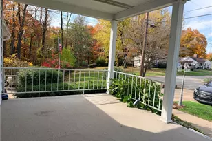 539 New Market Dr, Hempfield Township, PA 15601 - Photo 5