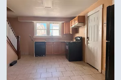 213 Franklin Ave, Ellwood City, PA 16117 - Photo 15