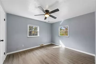 100 Spruce Street, Jeannette, PA 15644 - Photo 23