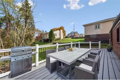 100 Spruce Street, Jeannette, PA 15644 - Photo 7