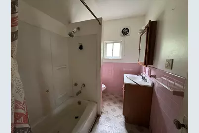 42 Sprague St, Wilmerding, PA 15148 - Photo 7