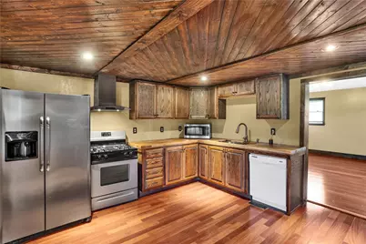 418 4th St, West Leechburg, PA 15656 - Photo 5