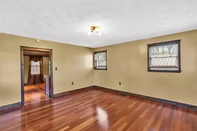 418 4th St, West Leechburg, PA 15656 - Photo 11