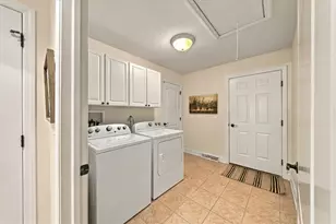 103 Shining Star Ct, Center Township, PA 15001 - Photo 27