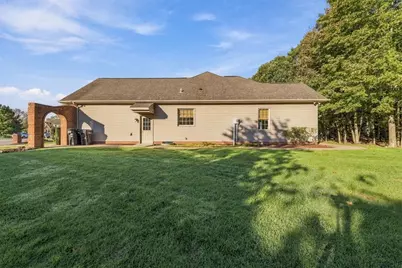 103 Shining Star Ct, Center Township, PA 15001 - Photo 33