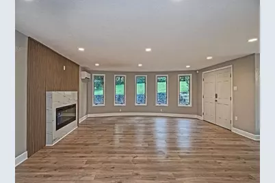 66 School St, Green Tree, PA 15220 - Photo 3