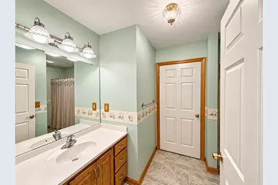 401 Linda Ln, Chartiers, PA 15342 - Photo 7