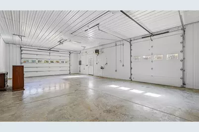 21 Clark Street, Jackson Center Boro, PA 16133 - Photo 5