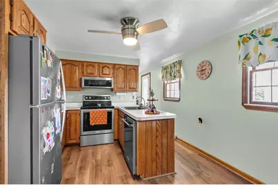 218 E Tacoma Ave, Latrobe, PA 15650 - Photo 5