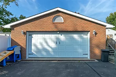218 E Tacoma Ave, Latrobe, PA 15650 - Photo 35