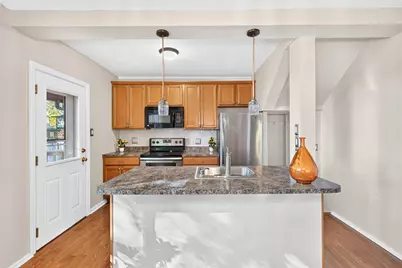 6342 Crombie St, Pittsburgh, PA 15217 - Photo 15