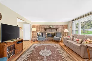 2 Holly Dr, Hempfield Township, PA 15601 - Photo 7