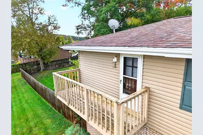2 Holly Dr, Hempfield Township, PA 15601 - Photo 19