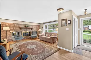 2 Holly Dr, Hempfield Township, PA 15601 - Photo 5