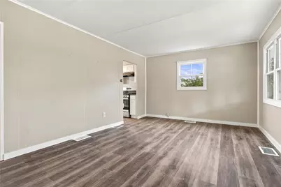 265 Berry St, Baden, PA 15005 - Photo 7