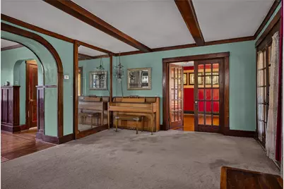 301 Lavina Ave, Pittsburgh, PA 15216 - Photo 5