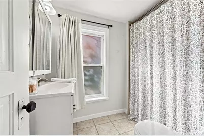 304 S High St, Zelienople, PA 16063 - Photo 37