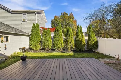 304 S High St, Zelienople, PA 16063 - Photo 27
