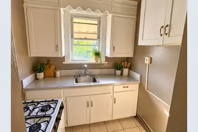 539 2nd St, Pitcairn, PA 15140 - Photo 3