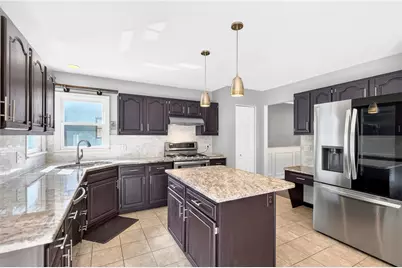 7020 Franklin Road, Seven Fields Boro, PA 16046 - Photo 3