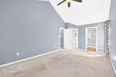 7020 Franklin Road, Seven Fields Boro, PA 16046 - Photo 17