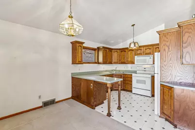 203 E Culvert Street, Zelienople, PA 16063 - Photo 13