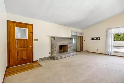 203 E Culvert Street, Zelienople, PA 16063 - Photo 7