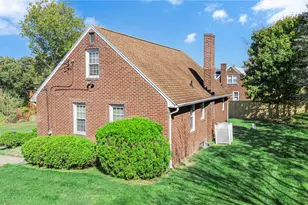 1774 Woodside Dr, Economy, PA 15003 - Photo 33