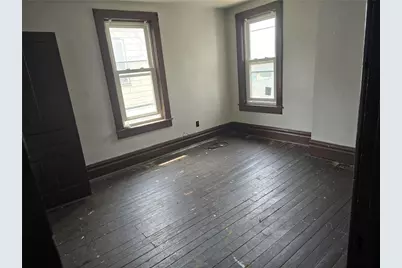524 Ohio Ave, Glassport, PA 15045 - Photo 9