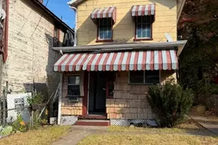 1707 Soles St, McKeesport, PA 15132 - Photo 1