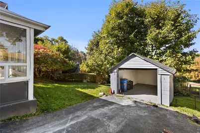 1300 Arnold St, Pittsburgh, PA 15220 - Photo 25