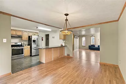 207 Manor Court, Bethel Park, PA 15241 - Photo 11
