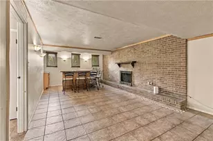 207 Manor Ct, Bethel Park, PA 15241 - Photo 21