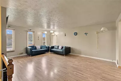 207 Manor Court, Bethel Park, PA 15241 - Photo 7