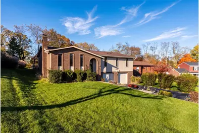 207 Manor Court, Bethel Park, PA 15241 - Photo 3
