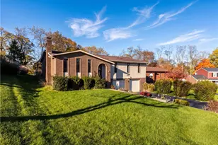 207 Manor Ct, Bethel Park, PA 15241 - Photo 3