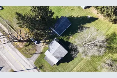 1243 Franklin Rd, Jackson Center Boro, PA 16133 - Photo 3
