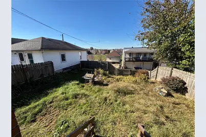 506 Hancock Ave, Vandergrift, PA 15690 - Photo 15